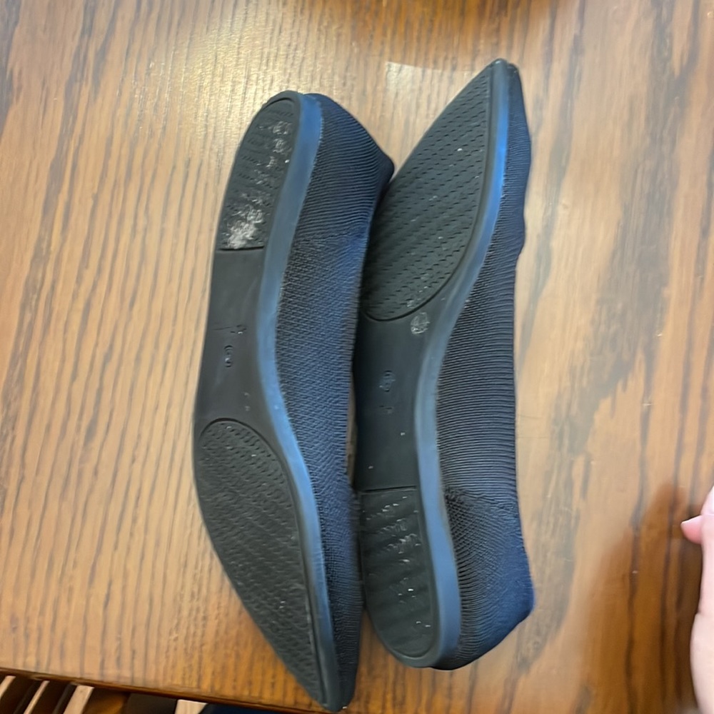 Rothys Point Toe Flat! Machine Washable - image 2